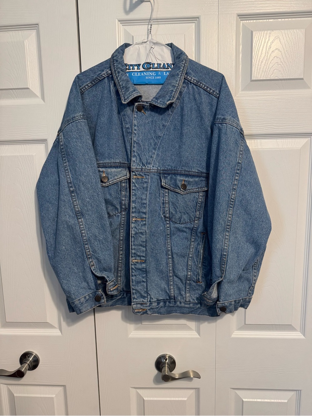 Women's Oversized Blue Denim Jacket - Unbranded
